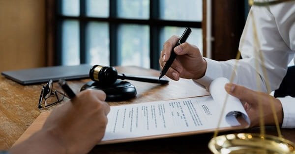 Agreements Lawyer